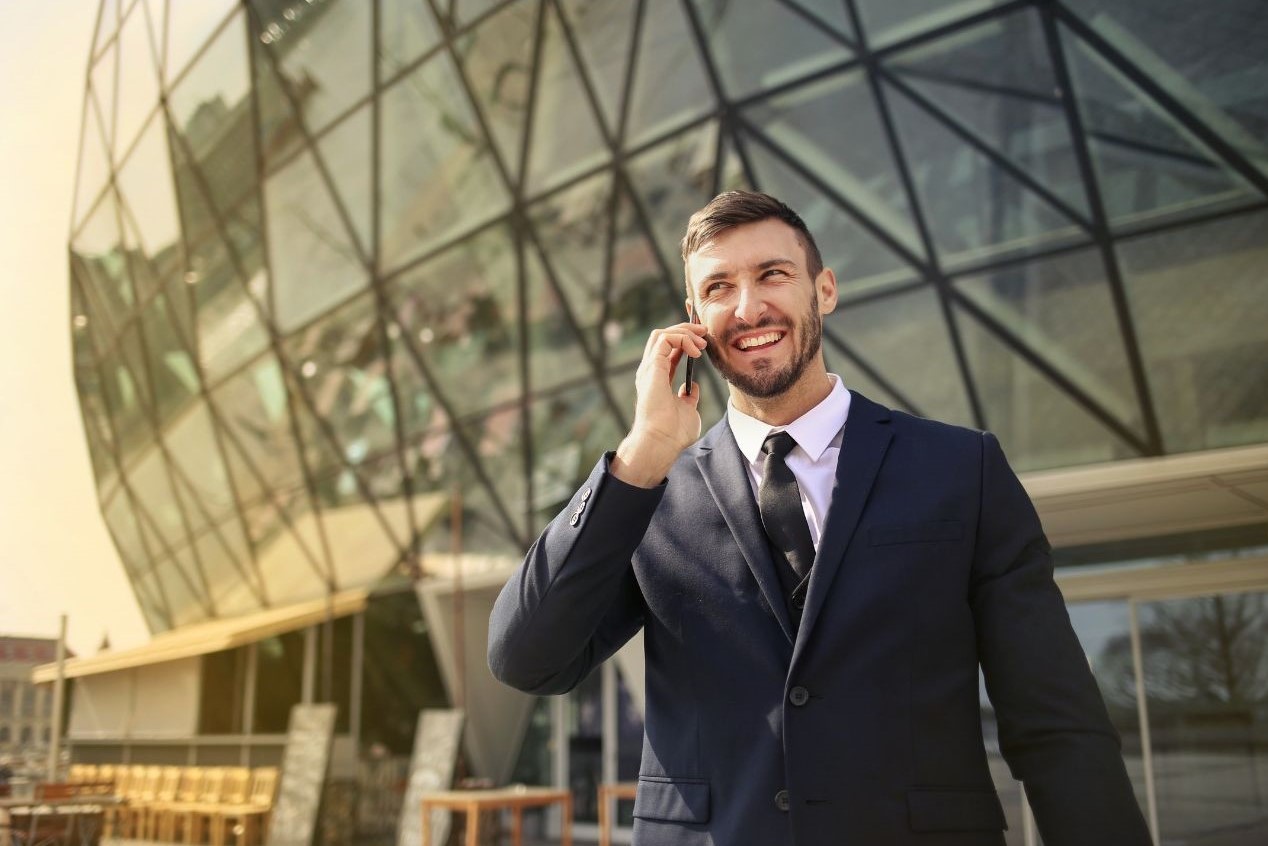 Scopri di più sull'articolo AAA Cercasi agenti per la nuova sede di Milano